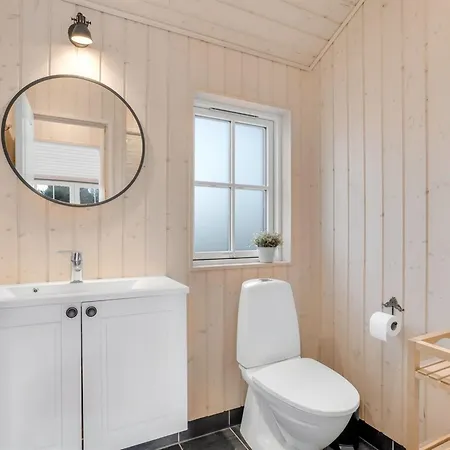 Semesterbostad Preben - 50m From The Sea By Interhome *